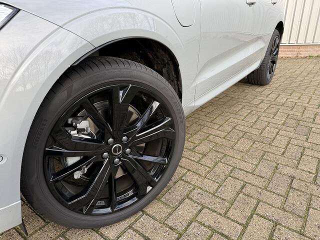 Volvo XC60 T8 Plug-in hybrid AWD Ultra Black Edition | FULL OPTION | Luchtvering | Bowers & Wilkins | Gelaagd glas |