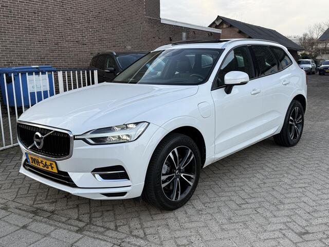 Volvo XC60 2.0 T8 407 pk AWD Luchtvering, Panoramadak