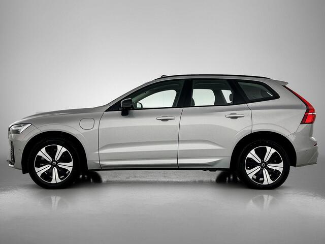 Volvo XC60 T6 Recharge AWD Plus Dark - Panorama/schuifdak - IntelliSafe Assist & Surround - 360º Camera - Verwarmde voorstoelen, stuur & achterbank - Parkeersensoren voor & achter - Elektr. bedienb. voorstoelen met geheugen - Draadloze tel. lader - Elektr. inklapbar