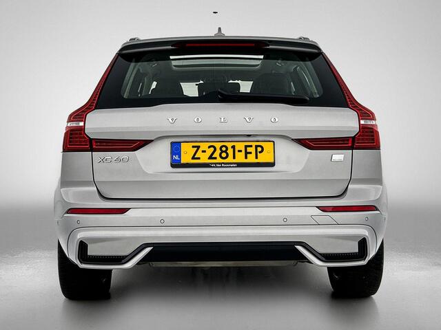 Volvo XC60 T6 Recharge AWD Plus Dark - Panorama/schuifdak - IntelliSafe Assist & Surround - 360º Camera - Verwarmde voorstoelen, stuur & achterbank - Parkeersensoren voor & achter - Elektr. bedienb. voorstoelen met geheugen - Draadloze tel. lader - Elektr. inklapbar