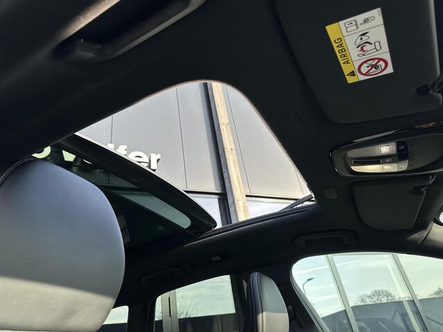 Volvo XC60 2.0 T6 Plug-in hybrid AWD Plus Black Edition Luchtvering|HUD|H&K|360|ACC|memory