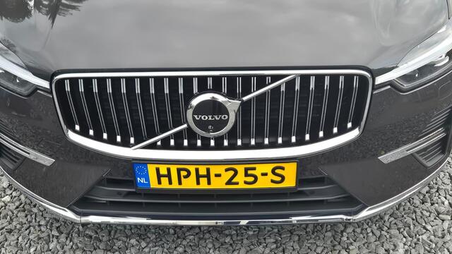 Volvo XC60 2.0 T6 PHEV AWD Ultra Alle optie's - luchtvering - Bowers Wilkins sound systeem - Gelamineerde ruiten - Alarm - Privacy glas - Massage stoelen - 21 inch velgen