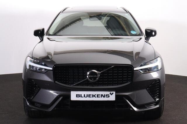 Volvo XC60 T8 Recharge AWD Plus Dark - Panorama/schuifdak - IntelliSafe Assist & Surround - 360º Camera - Harman/Kardon audio - Adaptieve LED koplampen - Verwarmde voorstoelen, stuur & achterbank - Parkeersensoren voor & achter - Elektr. bedienb. voorstoelen met geh