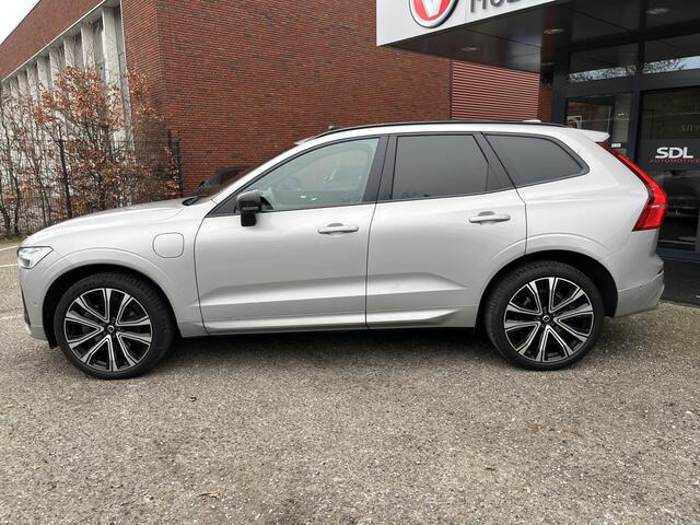 Volvo XC60 2.0 Recharge T8 AWD R-Design 392PK!! // LEDER+ELEK. STOELEN // SCHUIF-KANTELDAK // 360 CAMERA // ADAPT. CRUISE // ELEK. ACHTERKLEP // NAVI+CARPLAY //