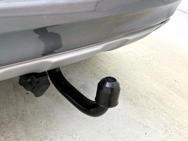 Volvo XC60 2.0 T5 FWD Polar+ | Panorama dak | Trekhaak | Leder |