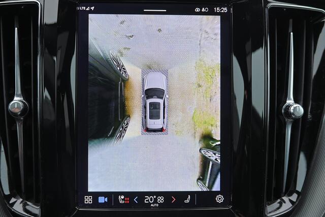 Volvo XC60 T8 Recharge AWD R-Design - Luchtvering - Panorama/schuifdak - IntelliSafe Assist & Surround - 360º Camera - Harman/Kardon audio - Adaptieve LED koplampen - Verwarmde voorstoelen, stuur & achterbank - Parkeersensoren voor & achter - Elektr. bedienb. voorst