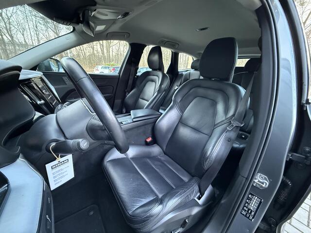 Volvo XC60 2.0 T5 Momentum