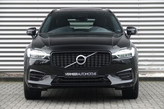 Volvo XC60 2.0 T8 Plug-in hybrid AWD R-Design | Pano | Luchtvering | Massage | ACC | Trekhaak | Ventilatie | H&K | Memory |