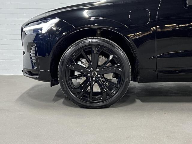 Volvo XC60 2.0 T8 Plug-in hybrid AWD Black Edition Luchtvering | Massage | Bowers & Wilkins | Adapt. Cruise | Open dak | Head-up | 360 camera | Stoelventilatie /-verwarming
