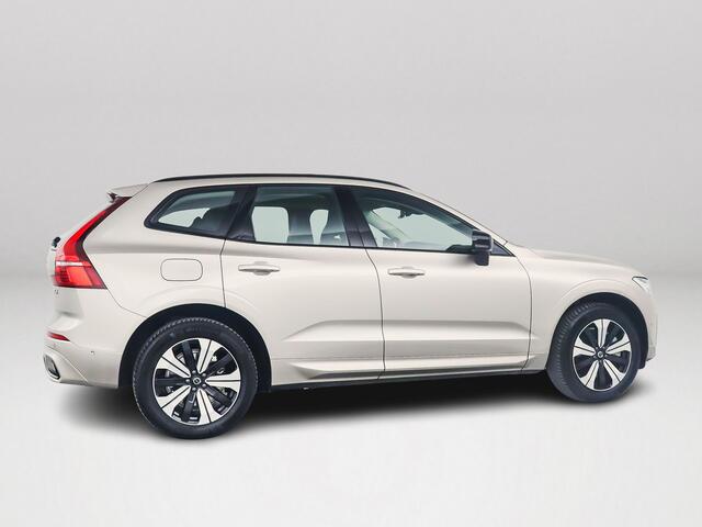 Volvo XC60 T6 Plug-in hybrid AWD Plus Dark | Panoramadak | 360° camera | Stoel- en Stuurverwarming | Trekhaak