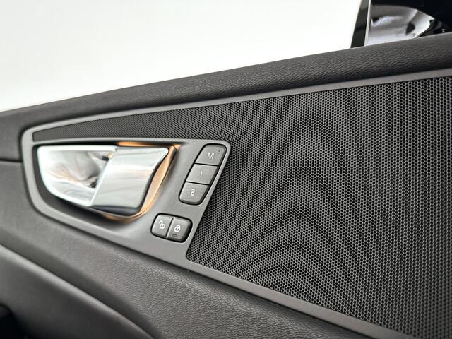 Volvo XC60 T6 Plug-in hybrid AWD Plus Dark | Panoramadak | 360° camera | Stoel- en Stuurverwarming | Trekhaak