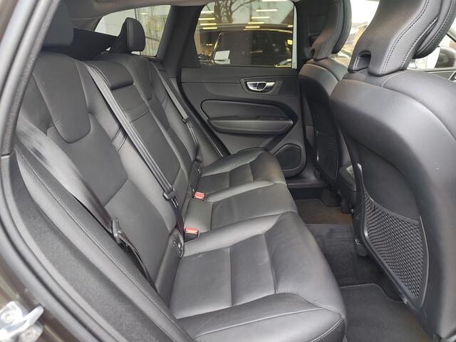 Volvo XC60 2.0 T4 INSCRIPTION LUXURY LINE AUT. Open dak | Head-up Display | Leder | Stoelverwarming