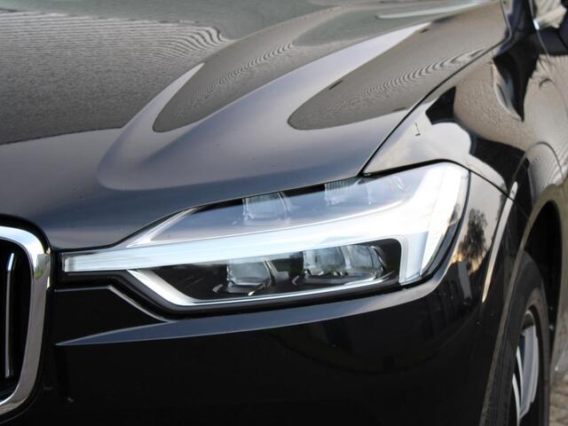 Volvo XC60 2.0 T8 Twin Engine AWD Inscription Automaat / Panoramadak / Trekhaak / Privacy Glass / Leder interieur