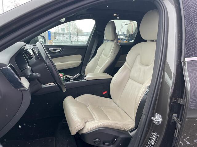 Volvo XC60 2.0 T8 Twin Engine AWD Inscription | Trekhaak | Luchtvering | Bowers & Wilkins | 360° Camera | Geventileerde Voorstoelen | Adaptieve Cruise Control | Schuif-/Kanteldak | 20" | Stoel-/Stuurverwarming |