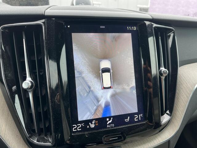 Volvo XC60 2.0 T8 Twin Engine AWD Inscription | Trekhaak | Luchtvering | Bowers & Wilkins | 360° Camera | Geventileerde Voorstoelen | Adaptieve Cruise Control | Schuif-/Kanteldak | 20" | Stoel-/Stuurverwarming |
