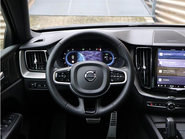Volvo XC60 T6 Plug-in hybrid AWD R-Design | Power Seats | Lighting | Driver Assist | Climate | Park Assist | Lounge | Trekhaak