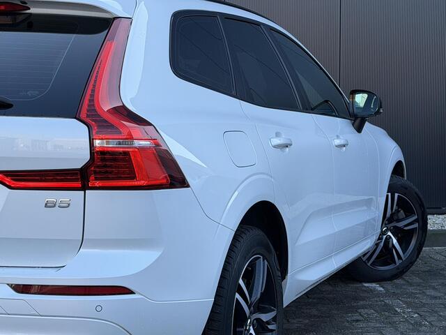Volvo XC60 2.0 B5 R-Design Panorama dak / Adaptive cruise control / Elektr. stoelverstelling / 360 camera / stoel- en stuurverwarming