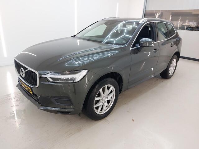 Volvo XC60 2.0 B5 AWD Momentum Pro Luxury Hybrid / PanoramaDak / Trekhaak / Navi / Head-Up / DakRails