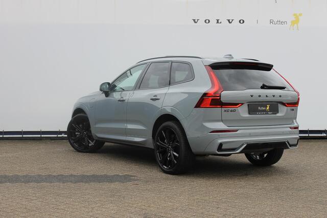 Volvo XC60 T8 455PK Automaat AWD Ultra Black Edition 360 graden camera / Head-up display / Panoramisch schuif-kanteldak / 21" lichtmetalen velgen / Extra getinte ramen vanaf de B-stijl
