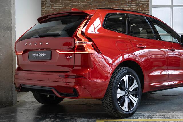 Volvo XC60 T6 Plug-in hybrid AWD Plus Dark | Trekhaak | Verwarmbare voorstoelen+stuurwiel+achterbank | Premium audio by Harman Kardon | Rondom zichtcamera