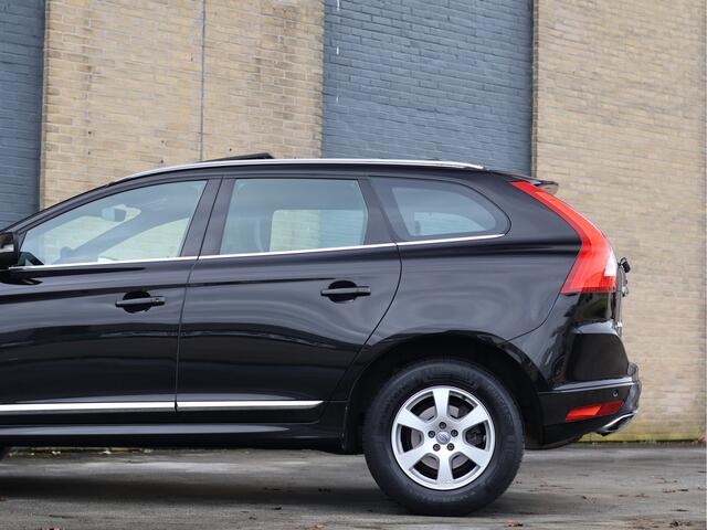 Volvo XC60 2.0 T5 FWD Polar+ Automaat | Pano | Xenon | Cam | Org. NL | Leder |