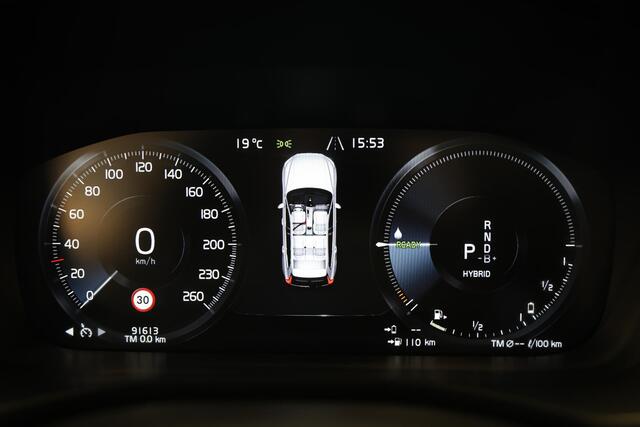 Volvo XC60 2.0 Recharge T6 AWD R-Design