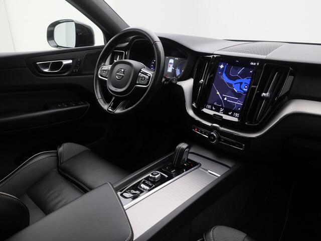 Volvo XC60 2.0 Recharge T6 AWD R-Design | PANO | 360° | HUD | H&K | ADAPTIVE | MEMORY | STOEL- EN STUURVERW.