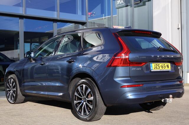 Volvo XC60 2.0 B4 MOMENTUM Aut. Trekhaak / Apple Carplay