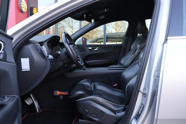 Volvo XC60 2.0 D4 AWD R-Design | Origineel NL | Scandinavian Line | IntelliSafe Assist | Versatility Line | Trekhaak |