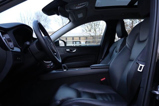 Volvo XC60 2.0 T6 AWD Ultra Dark Long Range l Pano l HUD l H&K l VOL OPTIES