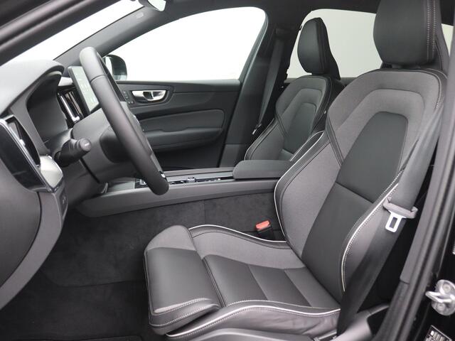 Volvo XC60 2.0 T6 Plug-in hybrid AWD Plus Black Edition Pano-Schuifdak, Trekhaak, 21" LM Velgen, 360gr. Camera, Head-Up Display, Elektr. Achterklep, Keyless, Memorystoel, Harman Kardon Audio