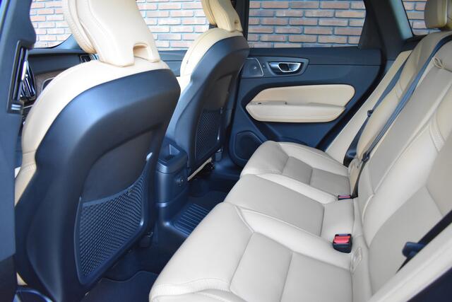 Volvo XC60 T6 350 PK Plug-in hybrid AWD Ultimate Dark | 22 inch | Luchtvering | Bowers & Wilkins | Full Options |