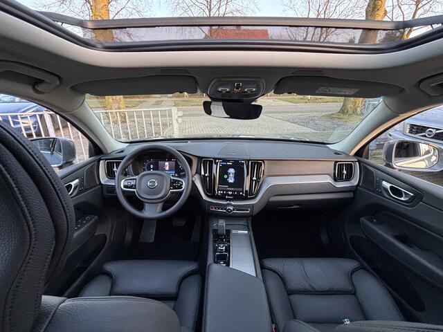 Volvo XC60 T6 Recharge AWD Ultimate Bright HeadUp Pano Keyless