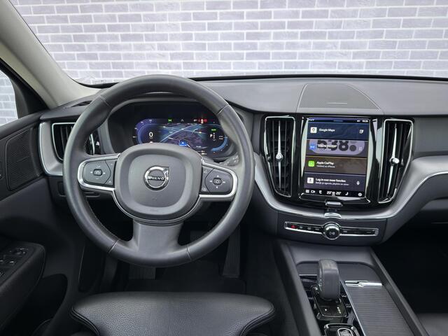 Volvo XC60 2.0 T6 Plug-in hybrid AWD Inscription Expression | Adaptieve Cruise Control | Panoramadak | Trekhaak | Harman Kardon Audio | Stoel-/Stuurverwarming | Parkeercamera | Standkachel |