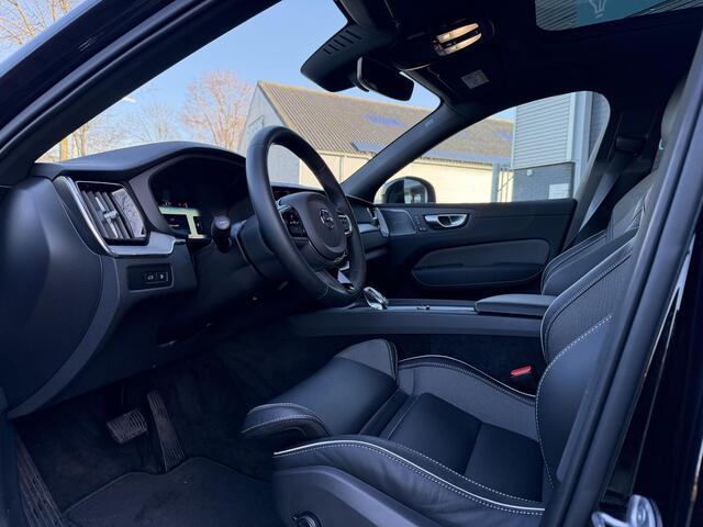 Volvo XC60 2.0 T6 Plug-in hybrid AWD Ultra Black Edition 360 l led l 21 inc