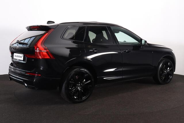 Volvo XC60 T6 Recharge AWD Ultra Black Edition - Panorama/schuifdak - IntelliSafe Assist & Surround - 360º Camera - Bowers & Wilkins audio - Adaptieve LED koplampen - Verwarmde voorstoelen, stuur & achterbank - Parkeersensoren voor & achter - Elektr. bedienb. voorst