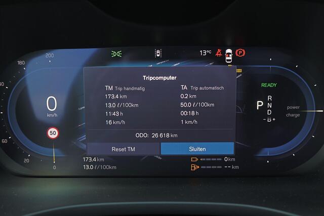 Volvo XC60 T6 Recharge AWD Ultra Black Edition - Panorama/schuifdak - IntelliSafe Assist & Surround - 360º Camera - Bowers & Wilkins audio - Adaptieve LED koplampen - Verwarmde voorstoelen, stuur & achterbank - Parkeersensoren voor & achter - Elektr. bedienb. voorst