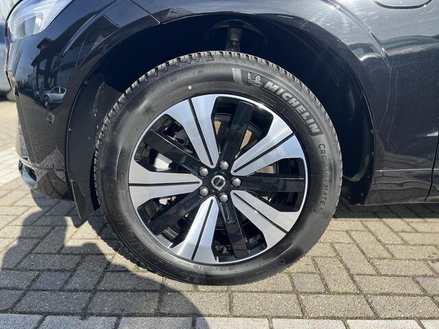 Volvo XC60 T6 Plug-in hybrid AWD Plus Dark | Panoramadak | Trekhaak | Stoelverwarming | Memoryseats |