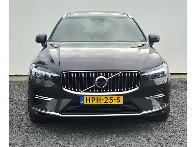 Volvo XC60 2.0 T6 Phev AWD Ultra Bright Luchtvering - 21" Wielen - Panorama dak - Lighting -Head up - Bowers &Wilkins Audio - 360 Cam - Alarm - Climate - Privacy Glass - RC20 Interieur - Power seats met memory - Full led koplampen -Donkere hemel - Geluidsisolerend 
