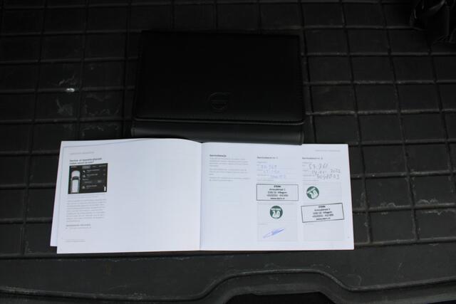 Volvo XC60 T5 Inscription | 360 Camera | Trekhaak | Apple carplay/ Android auto | Voorstoelen verw. | Cruise Control |