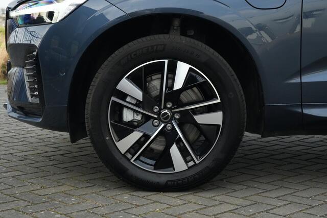 Volvo XC60 2.0 T8 Plug-in hybrid AWD MY26 Plus Dark 455pk Panoramadak/HarmanKardon/360Camera
