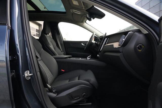 Volvo XC60 2.0 T8 Plug-in hybrid AWD MY26 Plus Dark 455pk Panoramadak/HarmanKardon/360Camera
