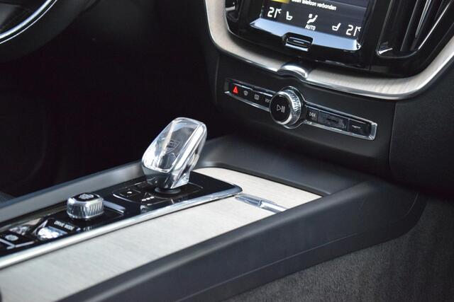 Volvo XC60 2.0 Recharge T6 AWD Inscription PANO|BLIS|MEMORY