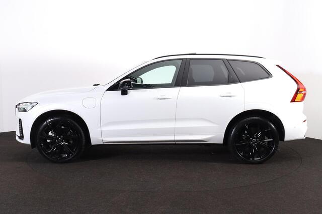 Volvo XC60 T8 Recharge AWD Ultra Black Edition - Panorama/schuifdak - IntelliSafe Assist & Surround - 360º Camera - Harman/Kardon audio - Adaptieve LED koplampen - Verwarmde voorstoelen, stuur & achterbank - Parkeersensoren voor & achter - Elektr. bedienb. voorstoel