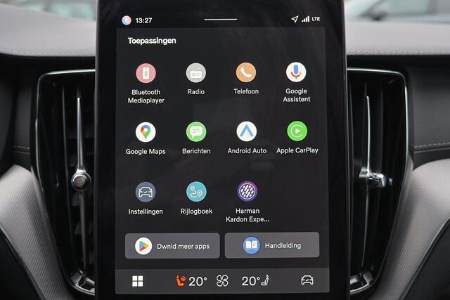 Volvo XC60 T8 Recharge AWD Ultra Black Edition - Panorama/schuifdak - IntelliSafe Assist & Surround - 360º Camera - Harman/Kardon audio - Adaptieve LED koplampen - Verwarmde voorstoelen, stuur & achterbank - Parkeersensoren voor & achter - Elektr. bedienb. voorstoel