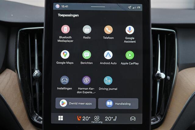 Volvo XC60 T6 Recharge AWD Plus Bright - Panorama/schuifdak - IntelliSafe Assist & Surround - 360º Camera - Harman/Kardon audio - Verwarmde voorstoelen, stuur & achterbank - Parkeersensoren voor & achter - Elektr. bedienb. voorstoelen met geheugen - Head up display 