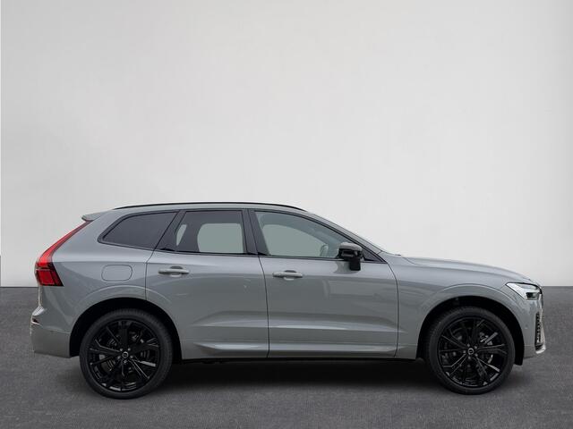 Volvo XC60 2.0 T6 Plug-in hybrid AWD Ultra Black Edition Facelift | Pano | 360 Camera | Leer | Winterpakket | Harman Kardon ( Vestiging - Nieuwegein )