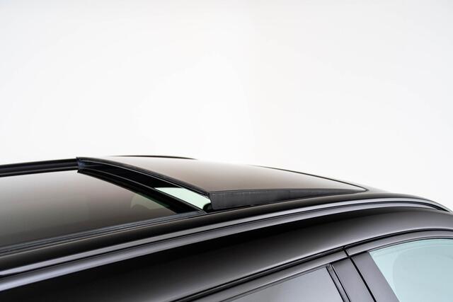 Volvo XC60 2.0 T8 Plug-in hybrid AWD Plus Dark Panoramadak - Adaptieve Cruise Control - 360° Surround View - Stoelverwarming achter/voor - Stuurwielverwarming - Keyless Drive - Ambienteverlichting uitgebreid -