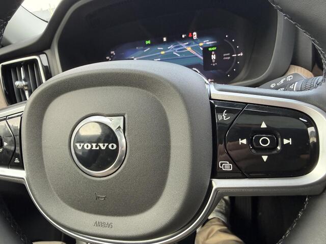 Volvo XC60 2.0 T8 Plug-in hybrid AWD Plus Dark