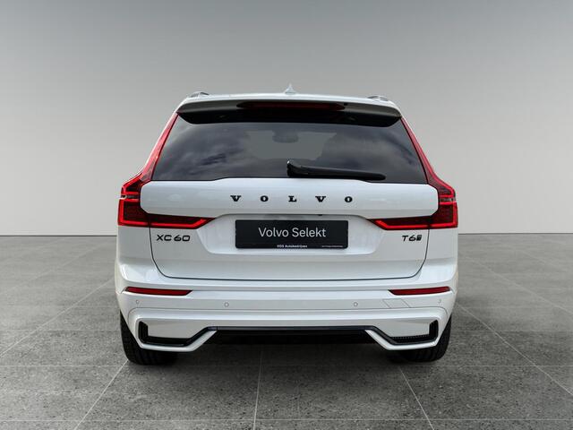 Volvo XC60 T6 Plug-in hybrid AWD Plus Black Edition | Panoramadak | Harman Kardon